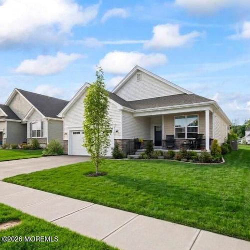 38 Keeneland Rd, New Egypt, NJ, 08533 | Card Image