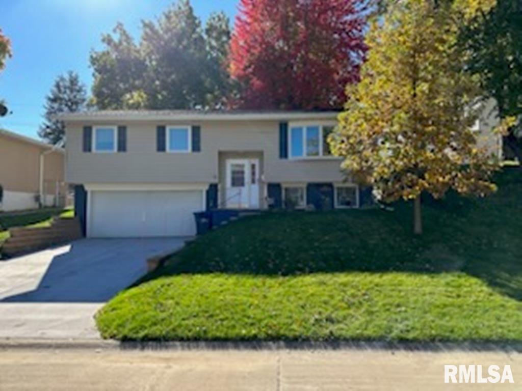 2529 Glenn St, Sold in Bettendorf - Zoocasa