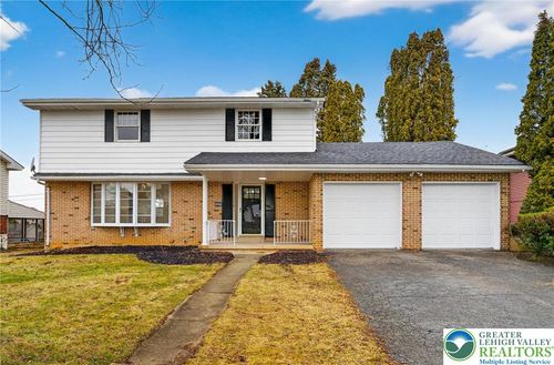 449 Elmhurst Ave, BETHLEHEM, PA, 18017-3831 | Card Image