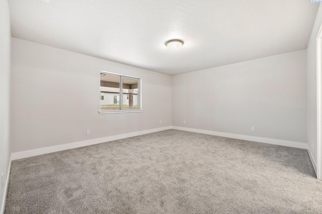 10709 Kokanee Dr, House other with 4 bedrooms, 2 bathrooms and 3 parking in Pasco WA | Image 13