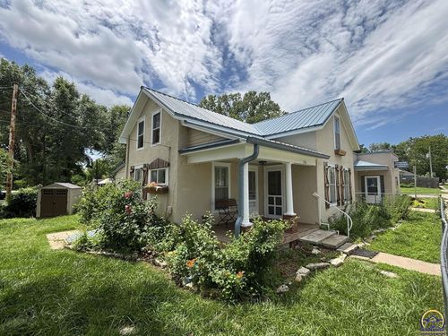 316 Friend St, Cottonwood Falls, KS, 66845-2869 | Card Image