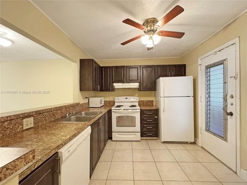 apt-207-410 Nw 68th Ave, Plantation, FL, 33317-2411 | Card Image