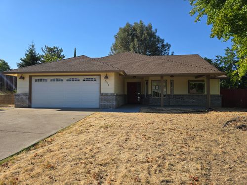 2779 Summerbreeze Pl, Redding, CA, 96001-3770 | Card Image