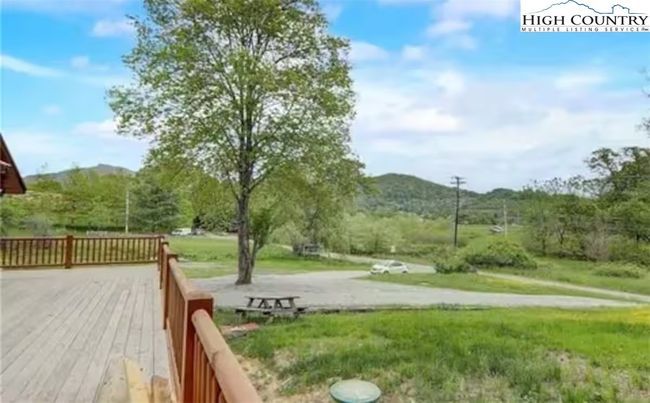 Side porch view | Image 33