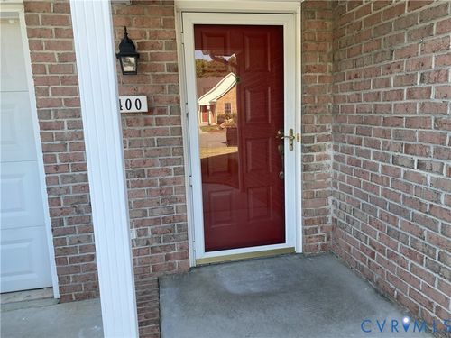 400 Stone Hearth Ct, Hopewell, VA, 23860-4164 | Card Image