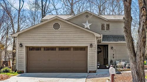 420 Chester Woods Ct, High Point, NC, 27262-8541 | Card Image