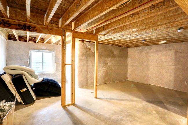 View of basement | Image 23