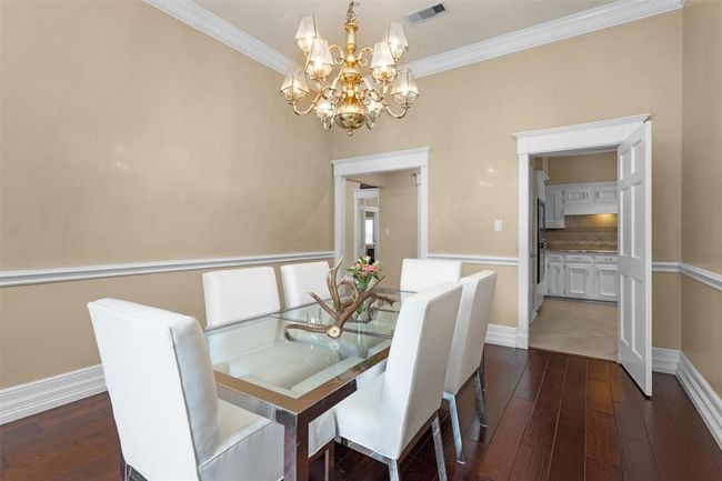 9311 Windrush Dr, House other with 4 bedrooms, 4 bathrooms and 2 parking in Spring TX | Image 9