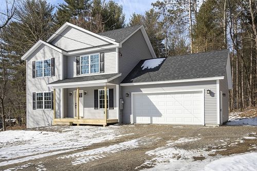 40 Burnshirt Rd, Phillipston, MA, 01331-9307 | Card Image