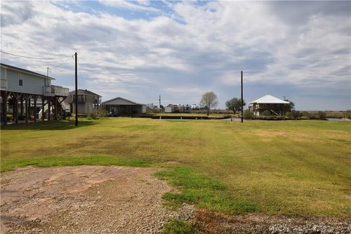 9454 Big Lake Rd, Lake Charles, LA, 70605-0313 | Card Image