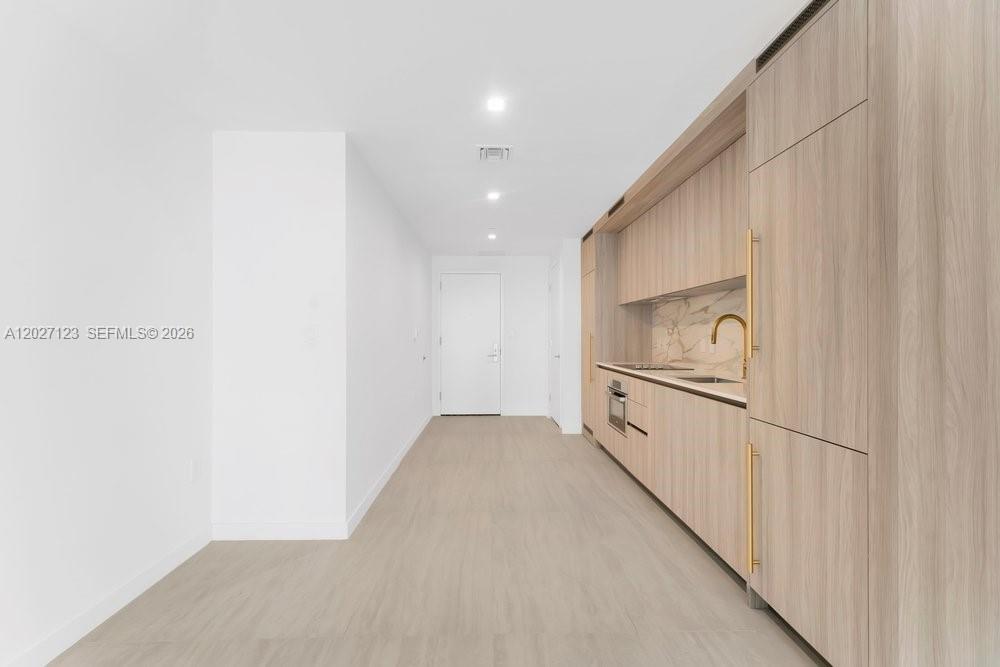Residential Lease in Miami 5