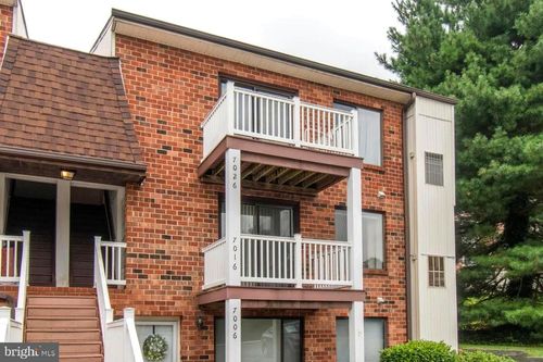 164-7016 Hilltop Dr, BROOKHAVEN, PA, 19015-1327 | Card Image