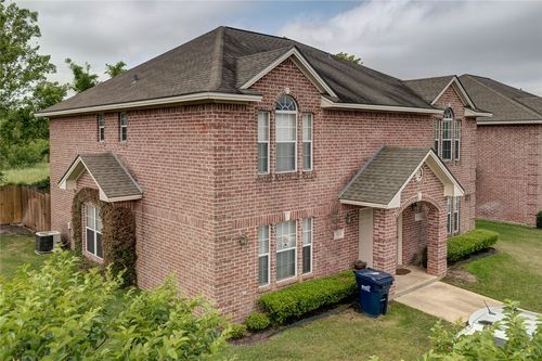 915 Monte Carlo, College Station, TX, 77840-2181 | Card Image