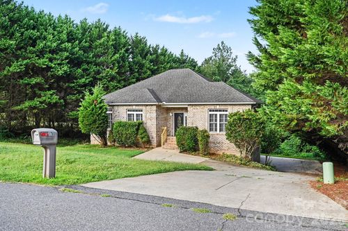 1703 Running Deer Dr Nw, Conover, NC, 28613-8041 | Card Image