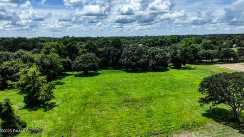 501 Maryview Farm Rd, Lafayette, LA, 70507-4717 | Card Image