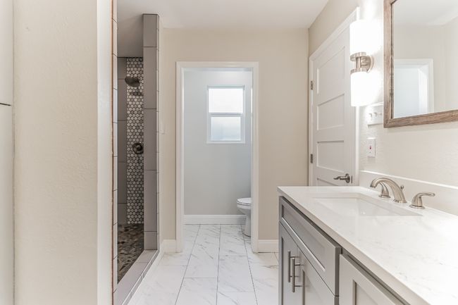 11406 Ruffed Grouse Dr, House other with 3 bedrooms, 2 bathrooms and 2 parking in Austin TX | Image 13