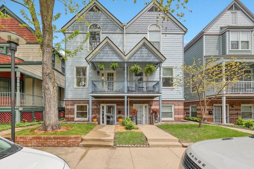 b-4701 Woodlawn Ave, Chicago, IL, 60615-1945 | Card Image