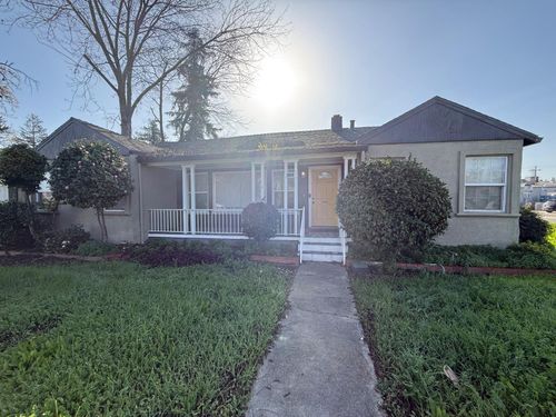 2190 W Euclid Avenue, Stockton, CA, 95204 | Card Image