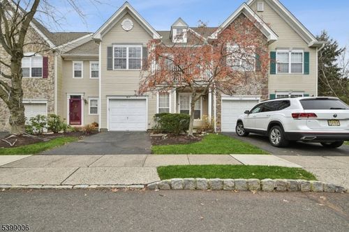 32 Mayflower Dr, Basking Ridge, NJ, 07920-3803 | Card Image