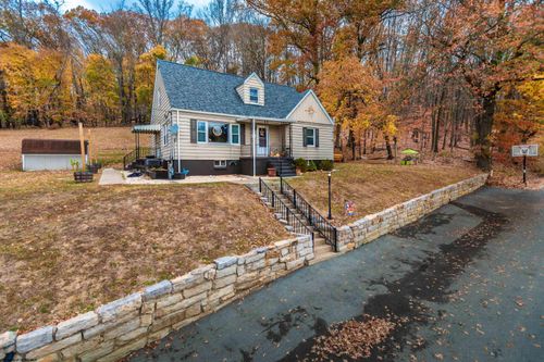 1435 Beech Lane, Fairmont, WV, 26554 | Card Image