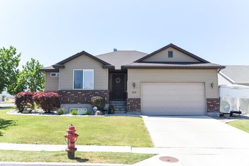 615 850, Tooele, UT, 84074-1303 | Card Image