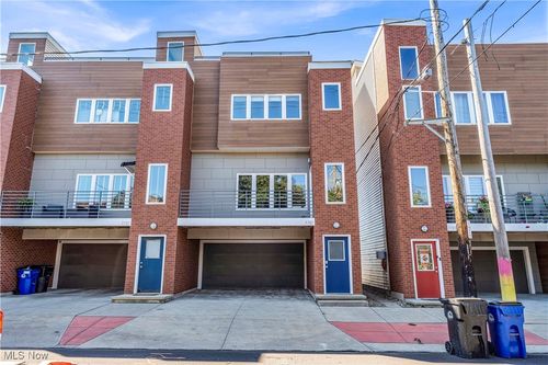 5707 Bridge Ave, Cleveland, OH, 44102-3248 | Card Image