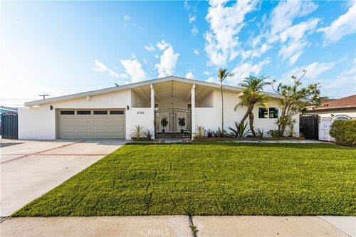 2154 W Niobe Ave, Anaheim, CA, 92804-3560 | Card Image