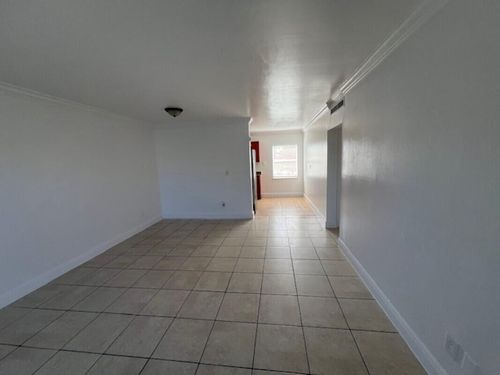 20-806 9th Street, West Palm Beach, FL, 33401 | Card Image