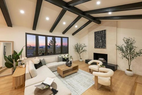 2612 Lincoln Ave, Belmont, CA, 94002-1428 | Card Image