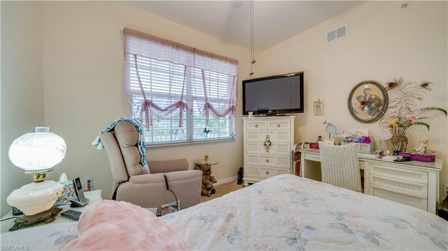APT-202 - 1133 Van Loon Commons Cir, Condo with 2 bedrooms, 2 bathrooms and 1 parking in CAPE CORAL FL | Image 23