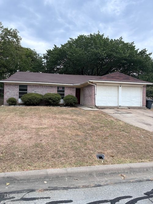 621 Dayton Rd, Mansfield, TX, 76063-2130 | Card Image