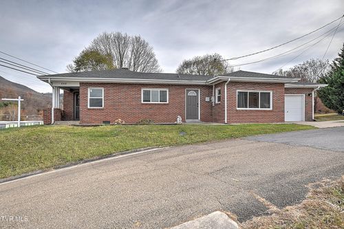 103 Earl Mckinney Rd, Elizabethton, TN, 37643-7685 | Card Image