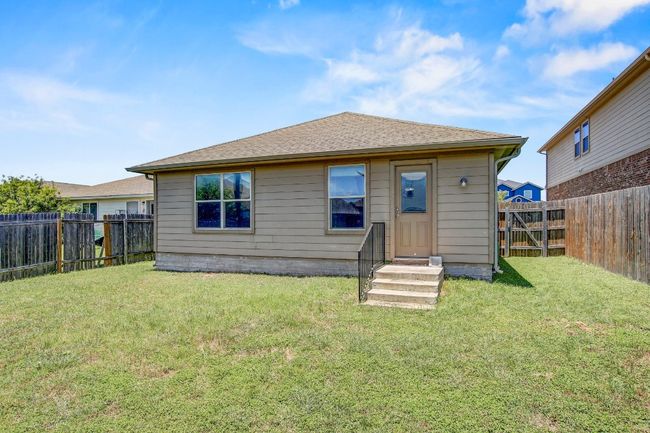 400 Pinnacle Dr, House other with 3 bedrooms, 2 bathrooms and 4 parking in Georgetown TX | Image 28