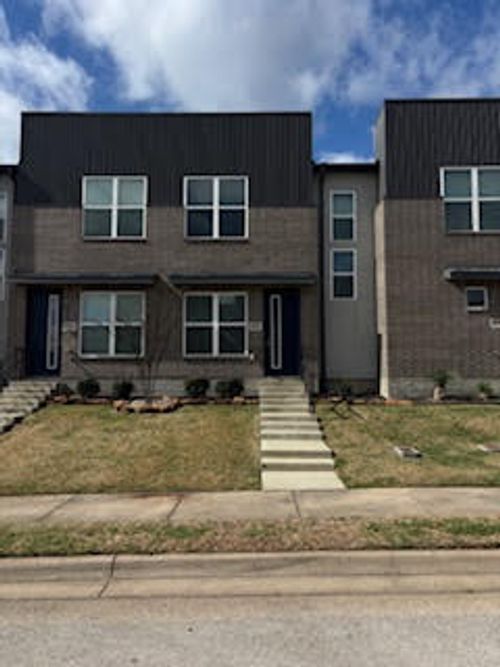 3930 Yukon Ln, College Station, TX, 77845-2093 | Card Image