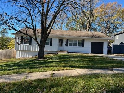 Nicely updated walkout w. 5 bedrooms/3 baths | Image 1