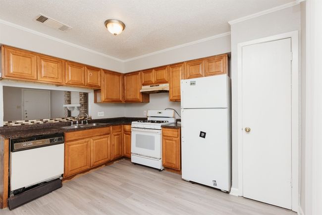 A - 11400 Walnut Ridge Dr, Home with 3 bedrooms, 2 bathrooms and null parking in Austin TX | Image 7