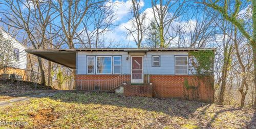 2626 Vucrest, Knoxville, TN, 37920 | Card Image