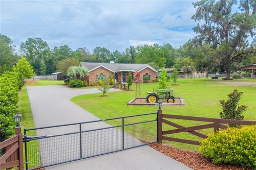 11255 W County Road 18, LAKE BUTLER, FL, 32054-8012 | Card Image