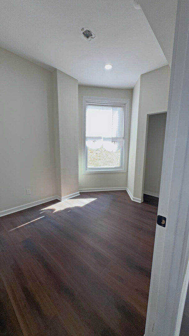Residential Lease in Chicago 3