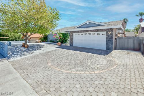 3959 Briarcrest Ct, Las Vegas, NV, 89120-1305 | Card Image