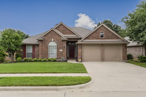 6507 Fannin Farm Way, Arlington, TX, 76001 | Card Image