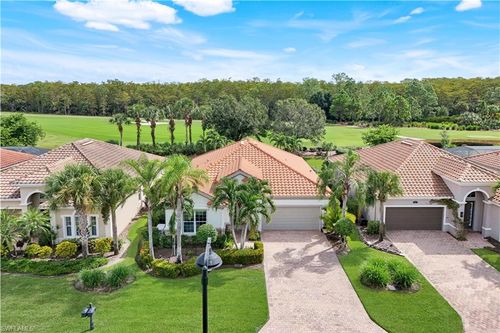 9090 Limestone Ln, NAPLES, FL, 34120-5229 | Card Image