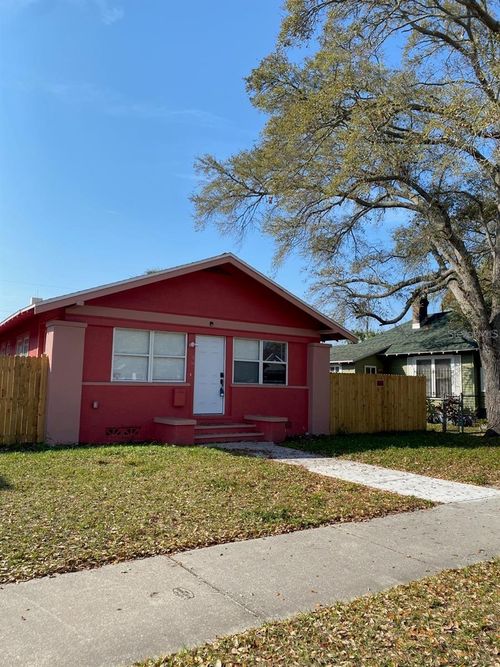 1034 16th Ave S, St Petersburg, FL, 33705-2430 | Card Image