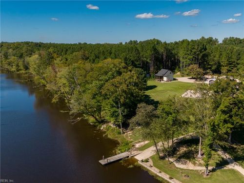 13496 Shands Rd, Stony Creek, VA, 23882-2825 | Card Image