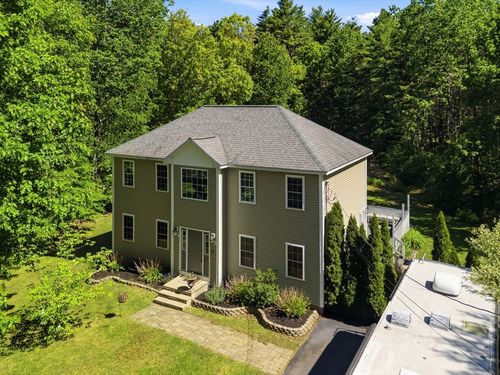 97 Apple Rd, Brimfield, MA, 01010-9636 | Card Image