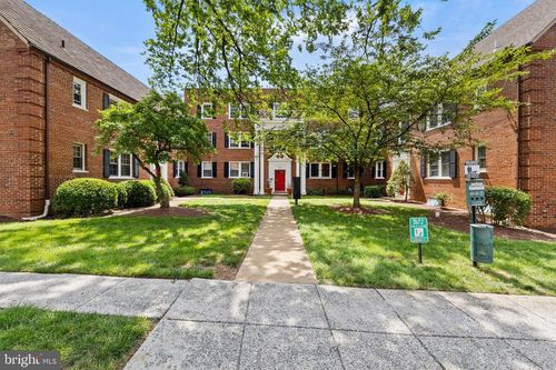 apt-301-2114 Suitland Ter Se, WASHINGTON, DC, 20020-1134 | Card Image
