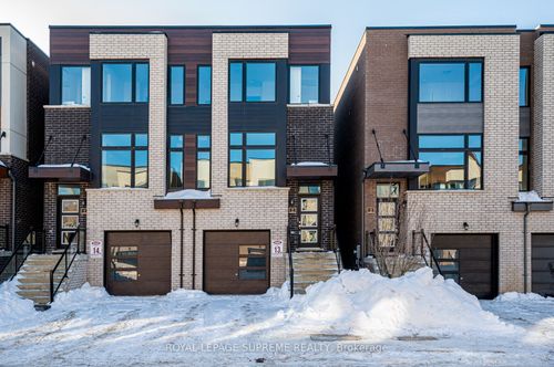 2-8 Wild Rose Gdns, North York, ON, M6L0A5 | Card Image