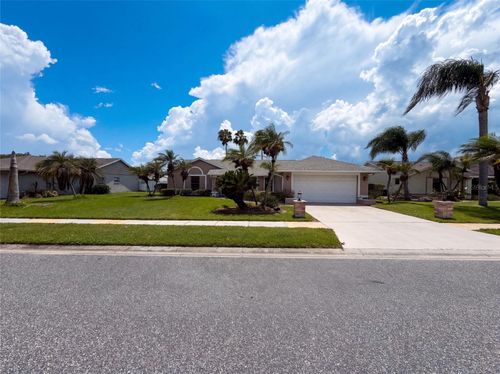 14725 Eagles Crossing Dr, ORLANDO, FL, 32837-6924 | Card Image