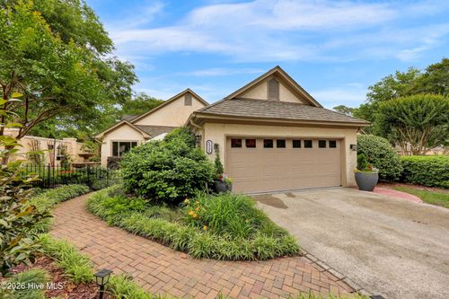 1921 Prestwick Ln, Wilmington, NC, 28405-4129 | Card Image