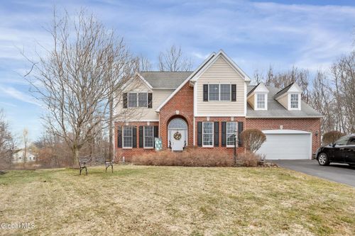 22 Wayfield Ln, Cohoes, NY, 12047-4964 | Card Image